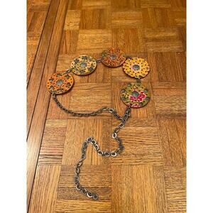 Leather flower chain belt